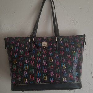 NWT & RARE Dooney & Bourke Multi Continental Print Large Zip Tote